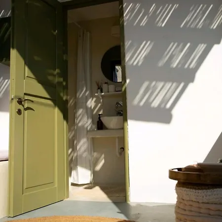Beautiful House - Chora *